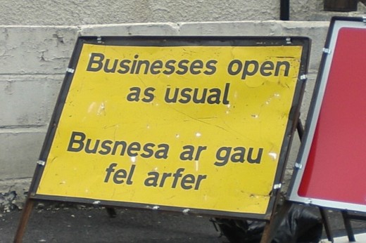 Welsh road sign translation error