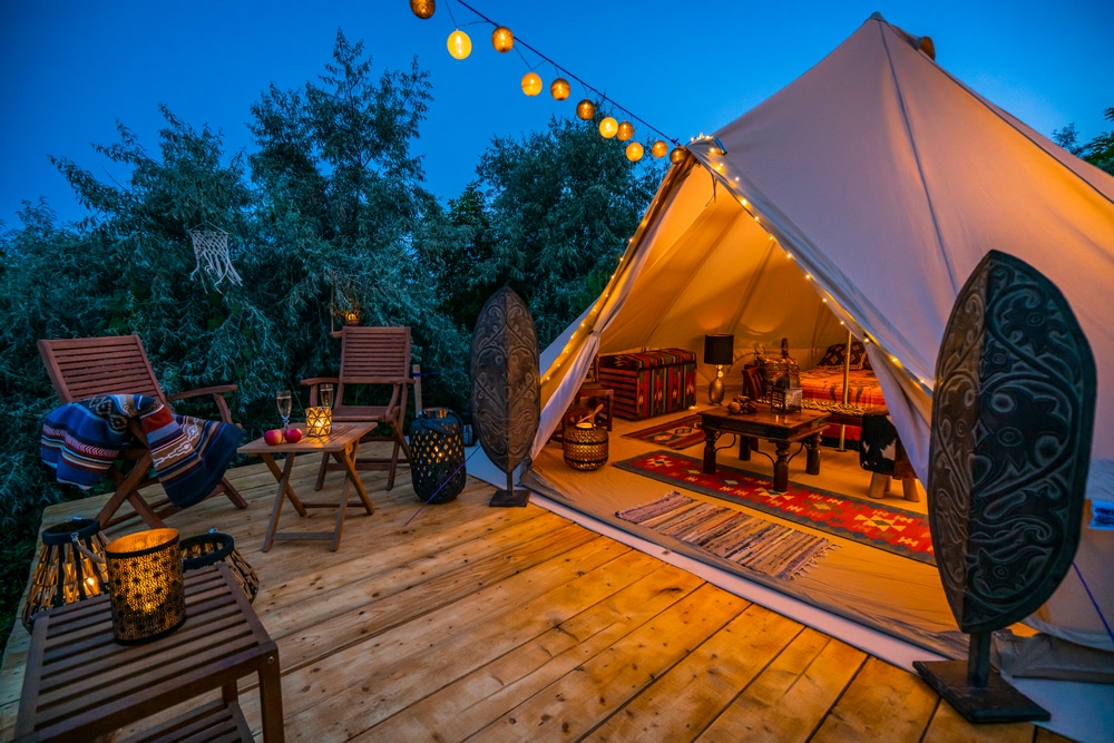 How Camping Became the New Travel Trend in China - Toppan Digital Language